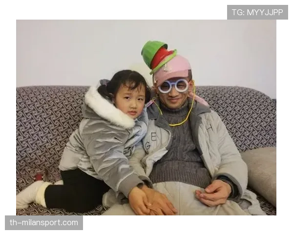 仲满手腕上的表能买我三个月菜钱,我瞬间没话了 仲满手腕上的表能买我三个月菜钱,我瞬间没话了